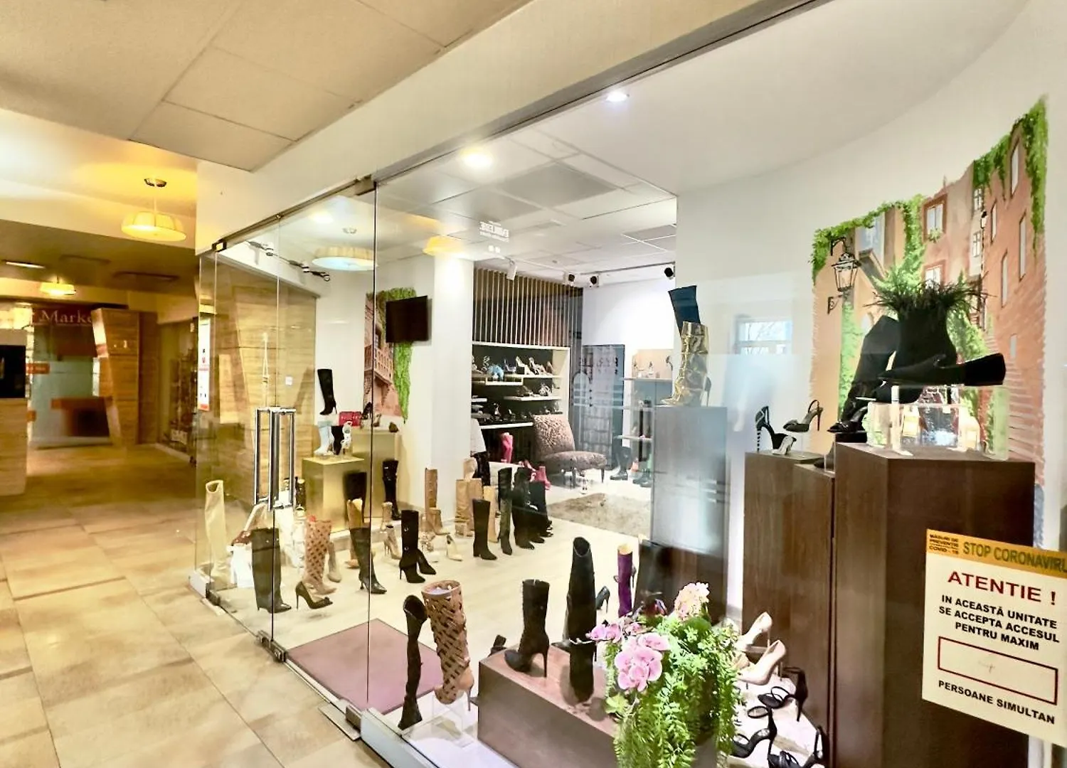 *** Hotel love Romeo Nights - Love Rooms - Adults Only Bucureşti România